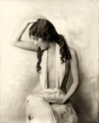 Alfred Cheney Johnston_1925_Ziegfeld Follies Girls_Alice Wilkie.jpg